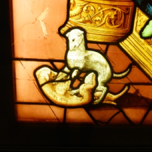 1540 stained glass: tussling dugz